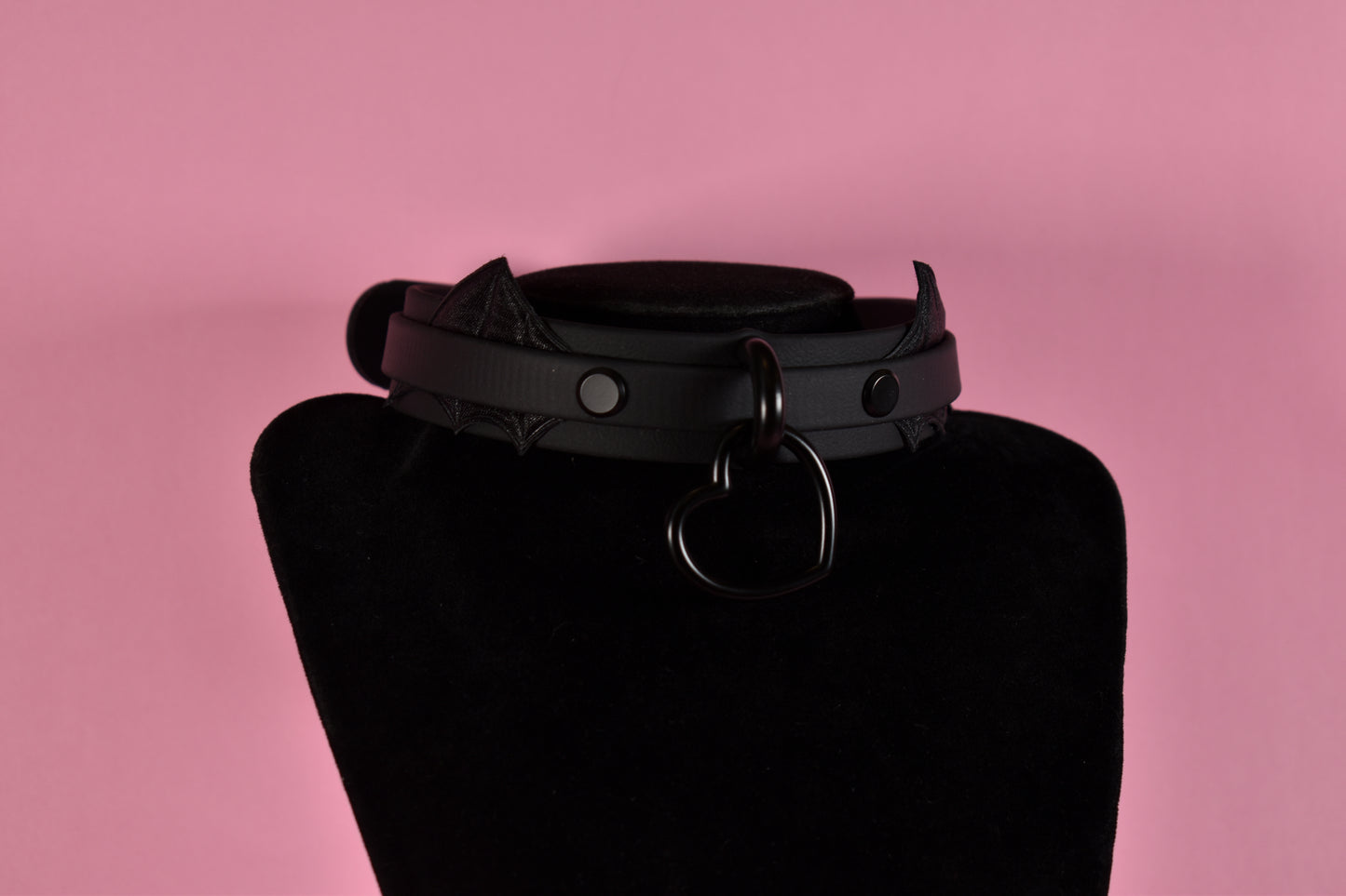 PRE ORDER * -Halloween 2025 - Black Bat Pup Heart Choker