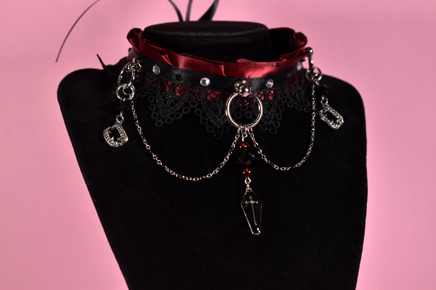 Halloween 2025 - Vampire Queen Extra Lace Chain Choker
