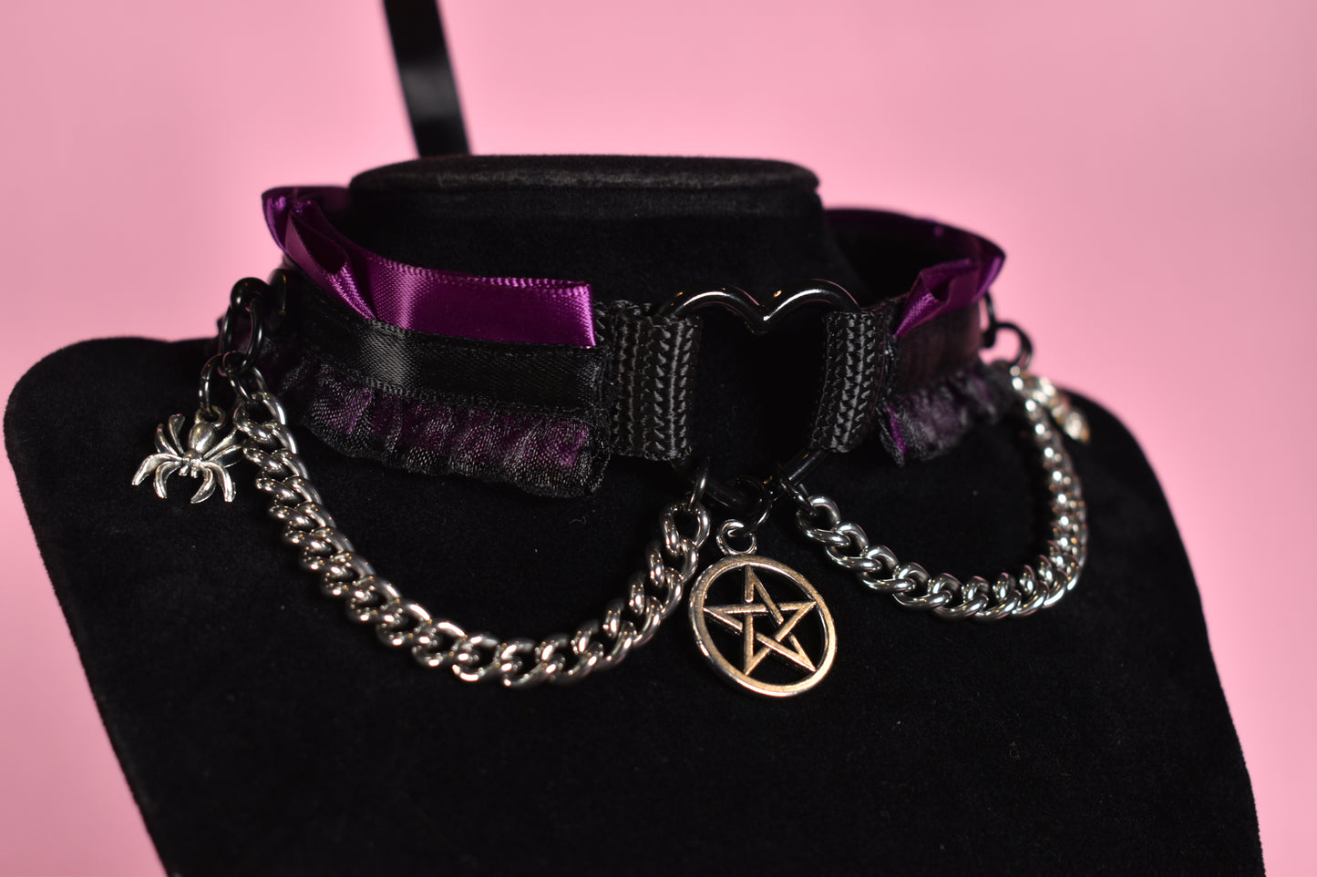 Halloween 2025 - Black Heart Witchy Spider Lace Choker