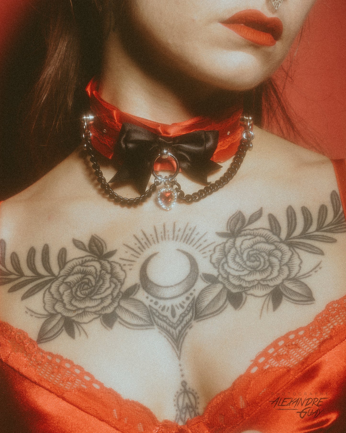 Valentine's 2025 Luxe set Red ( collar + cuffs set )