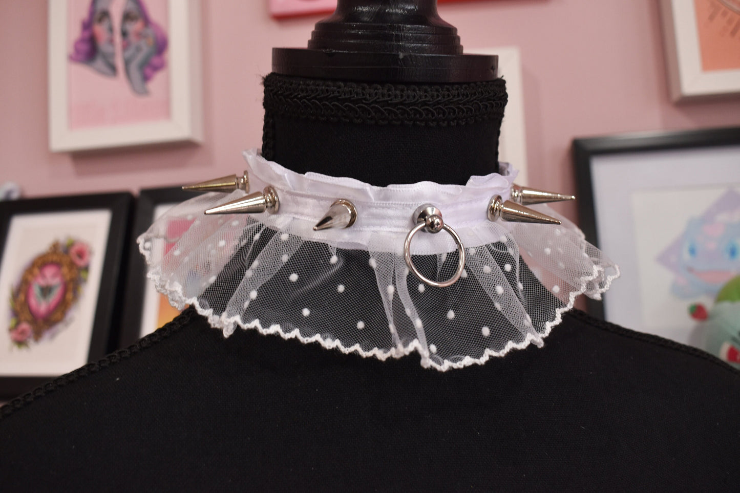 White Lace Spiked Choker