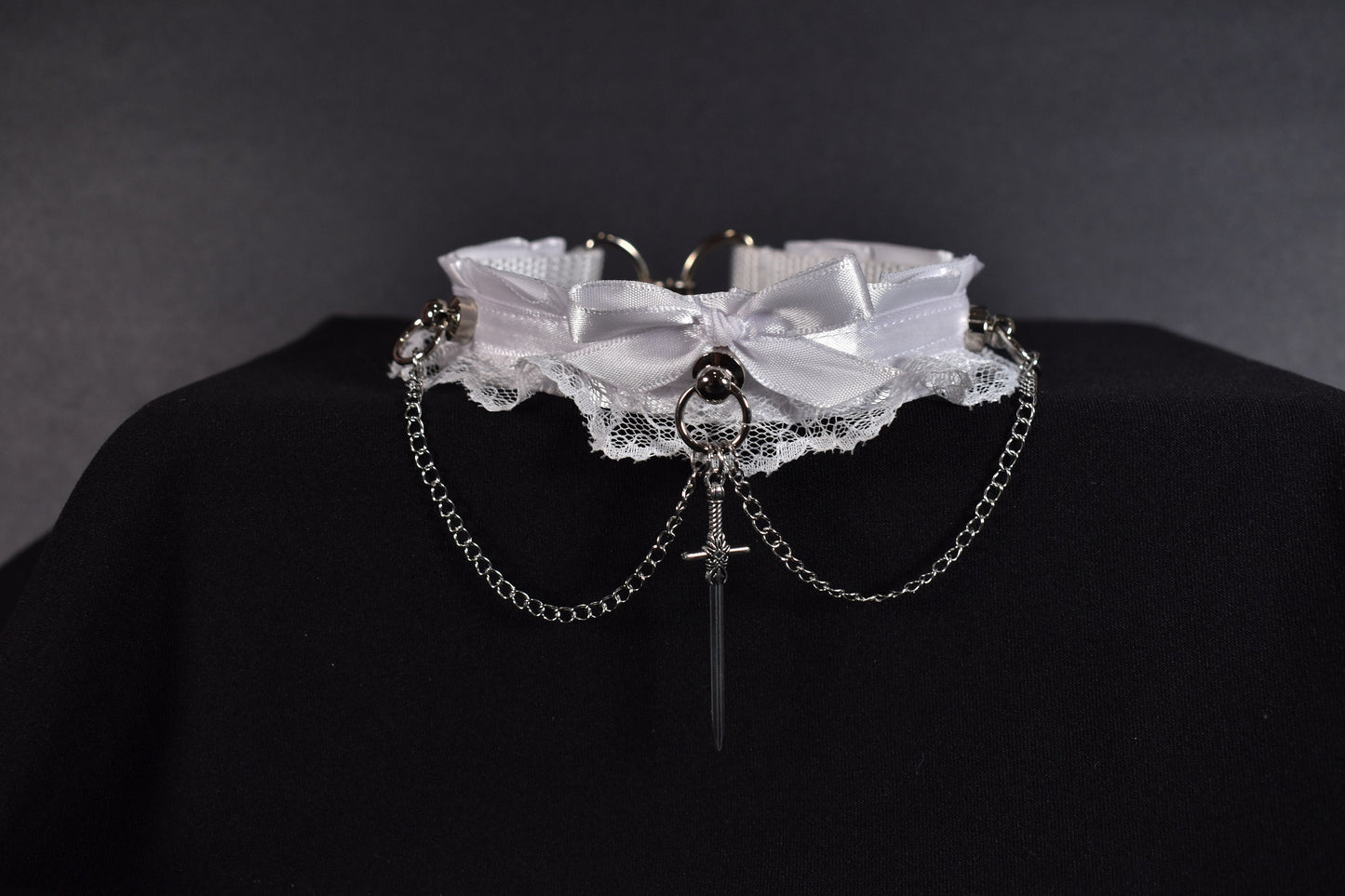 White Sword Choker