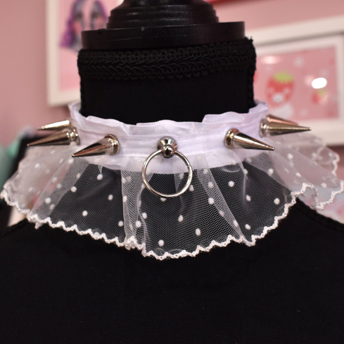 White Lace Spiked Choker