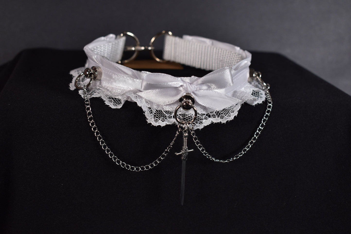 White Sword Choker