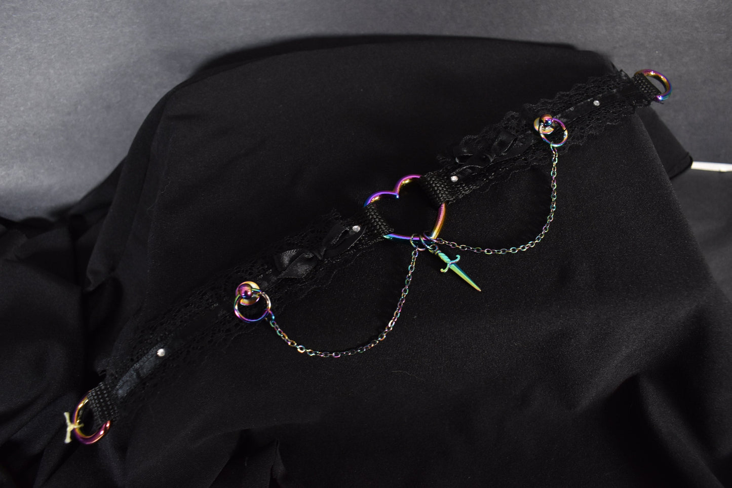 Rainbow Heart Extra Choker