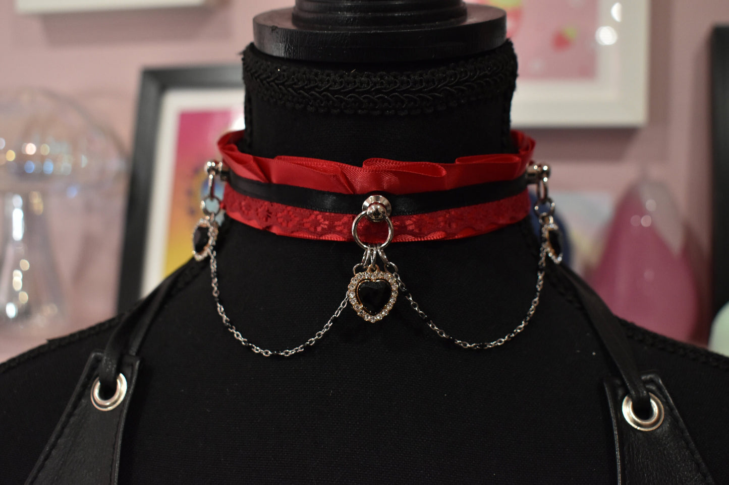 Valentine Red Lace Hearts Choker