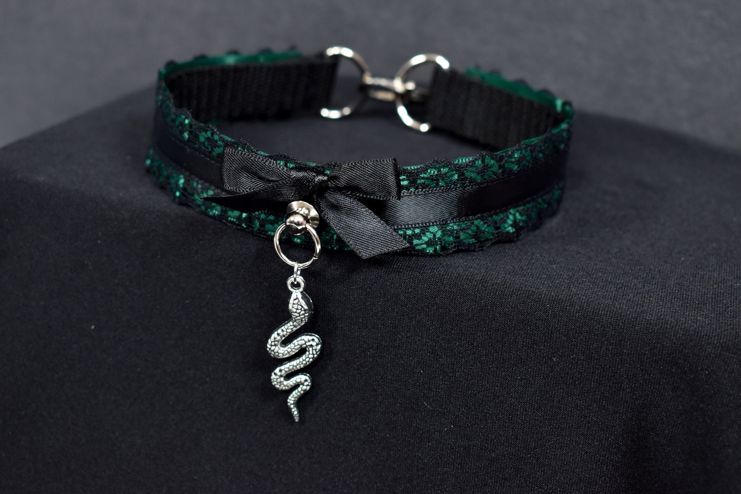Snake Kitten Play Collar