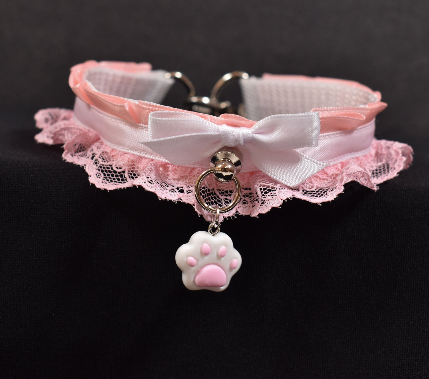 Made to your size / Pink paw choker