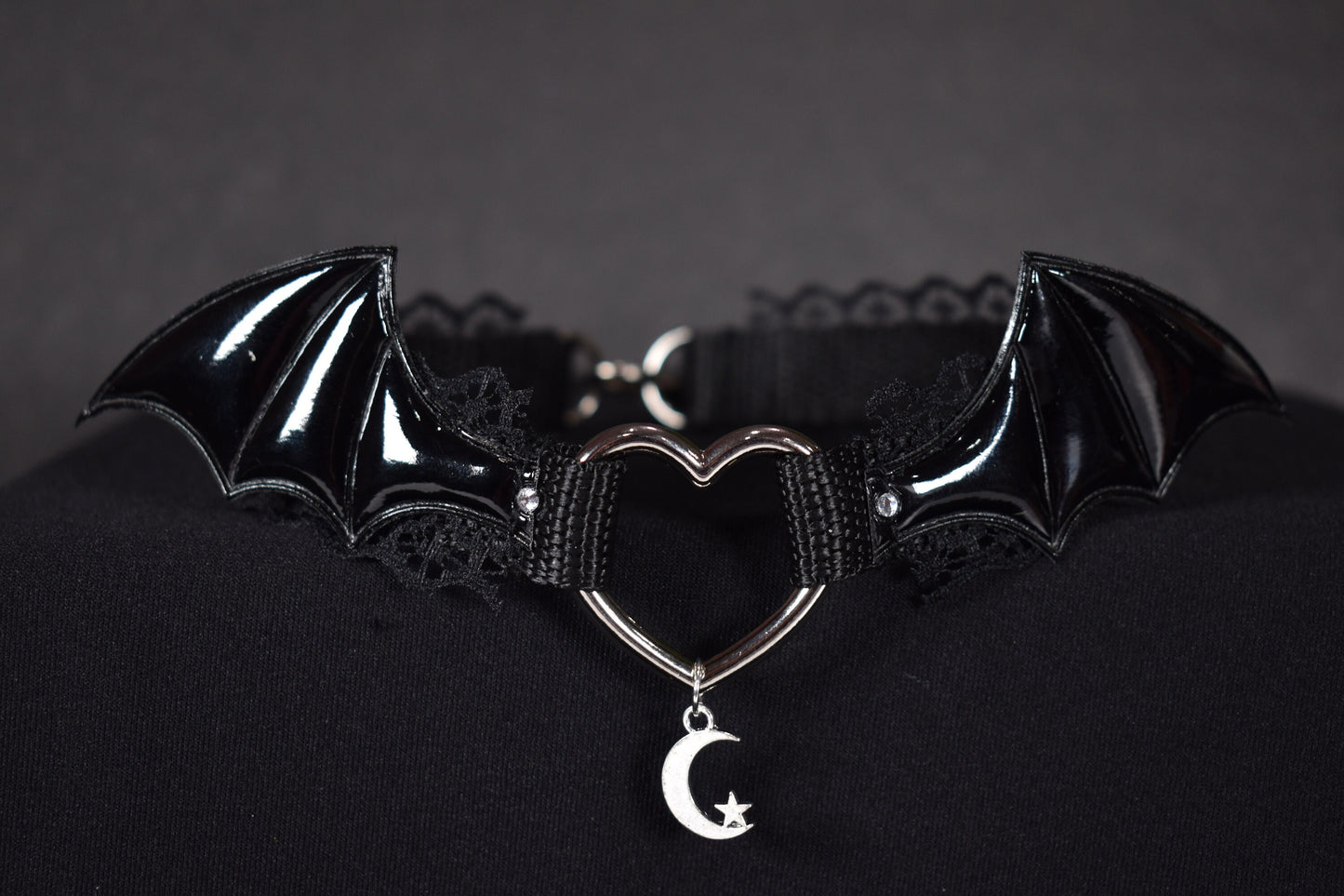 Bat Heart Succubus Choker