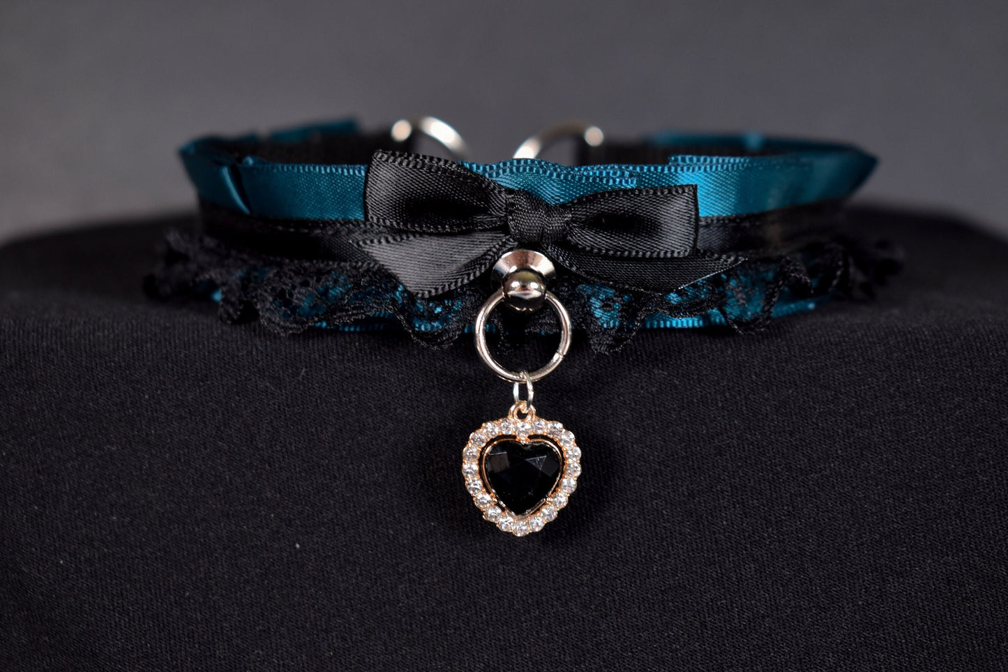 Teal Heart Choker