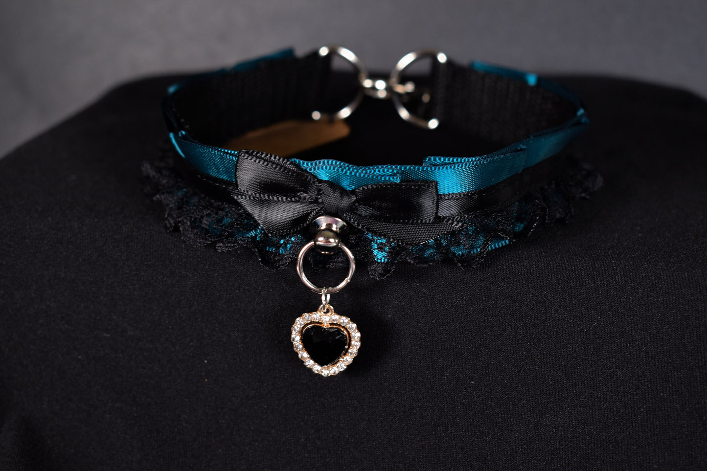 Teal Heart Choker