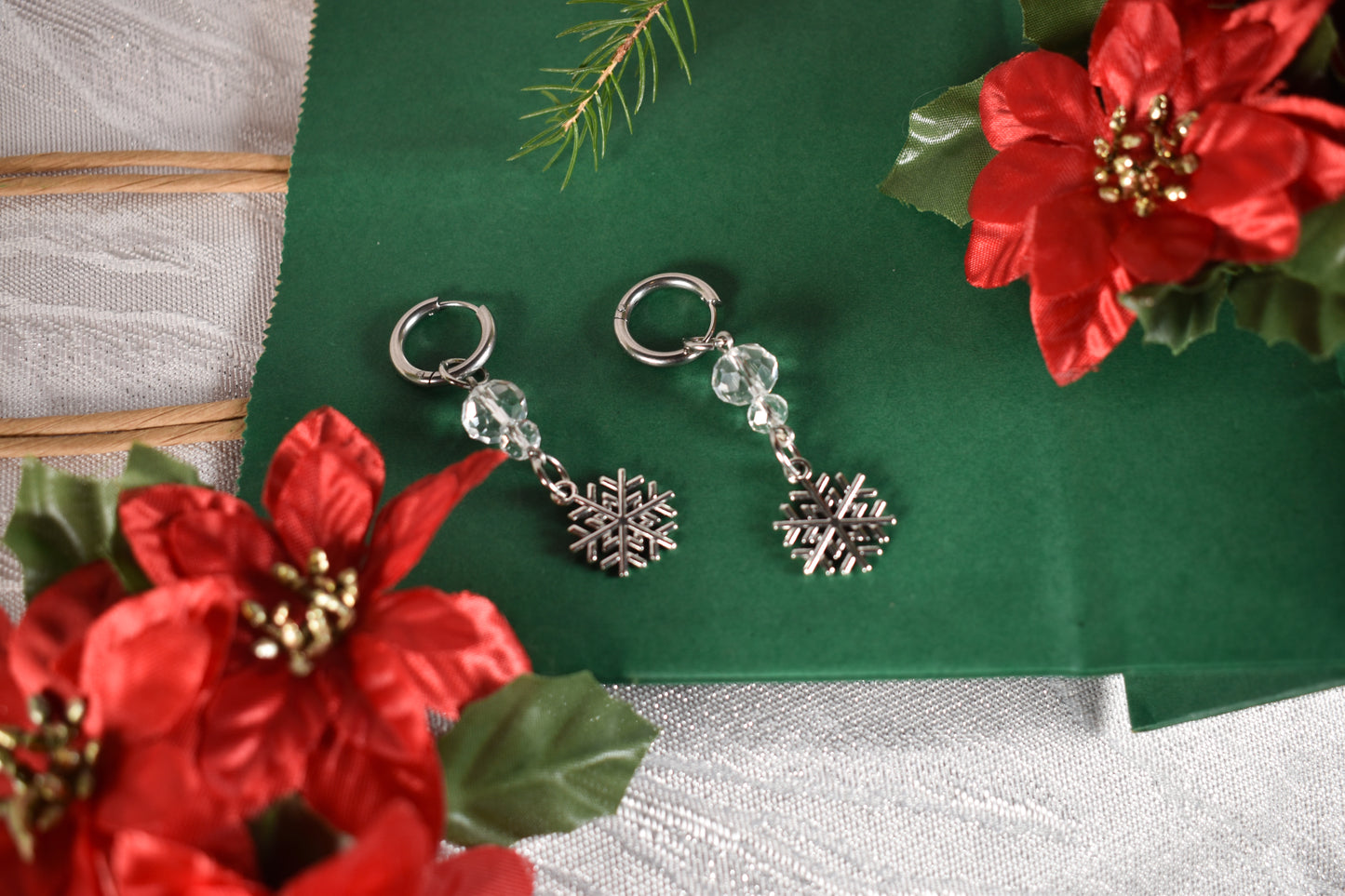 Snow storm  earrings -Festive Collection 2025