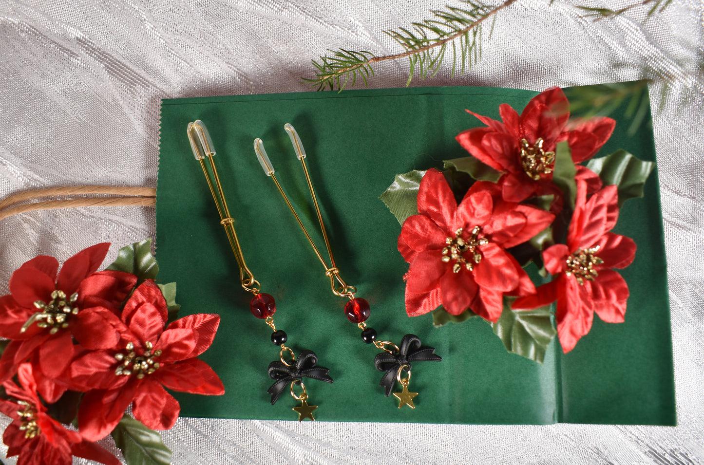 Unwrap me Luxe nipple clamps - Festive Collection 2025