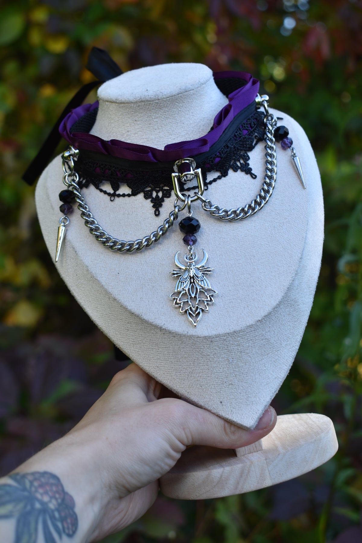 Halloween Collection 2026- Moon moth purple Choker