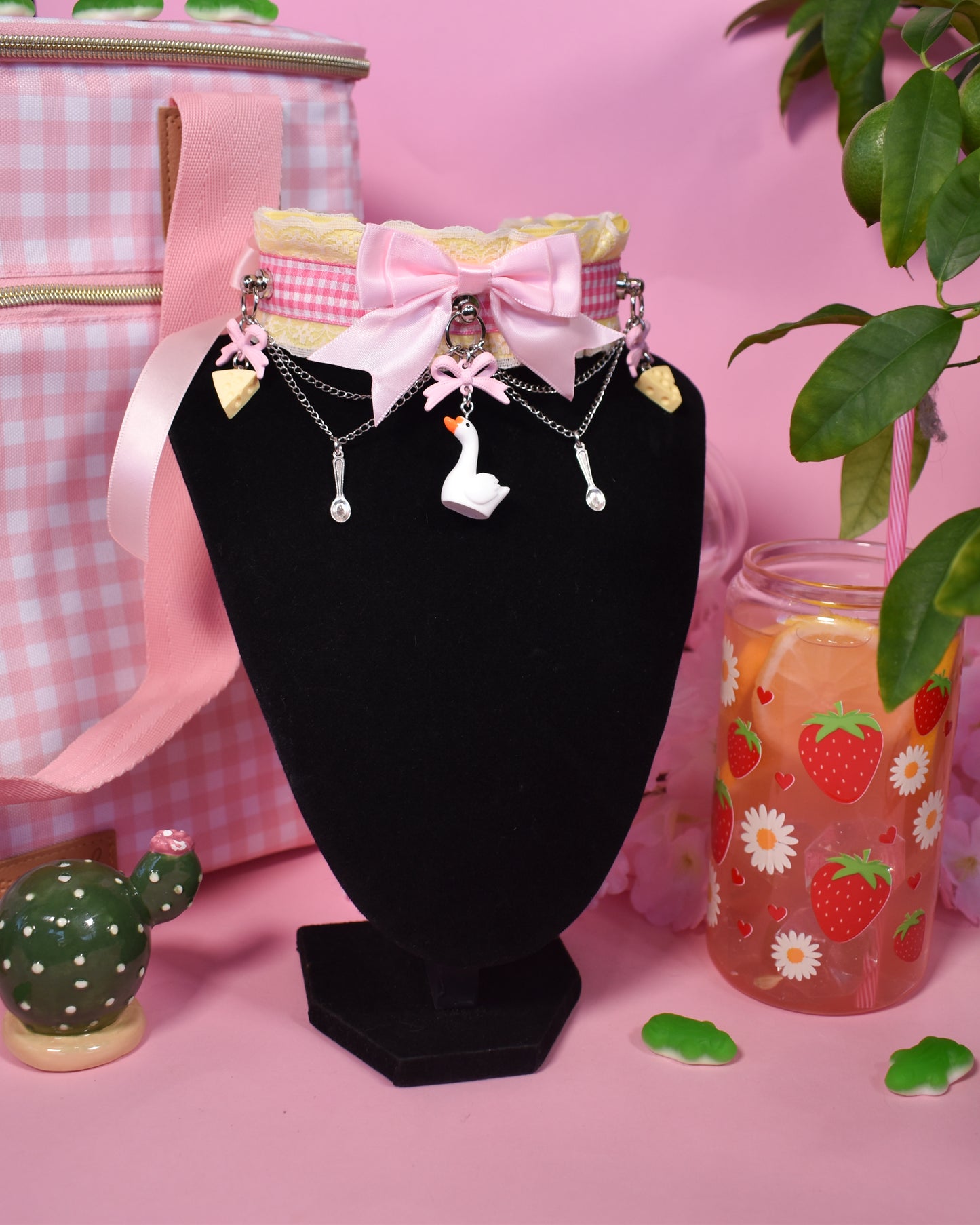 Goose Picnic choker-Spring Collection
