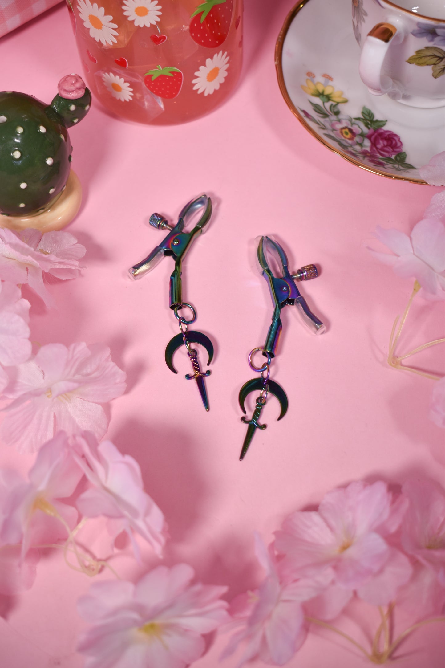 Rainbow daggers Nipple Clamps