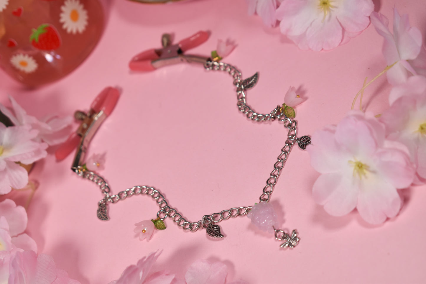 Raspberry field chained Nipple Clamps