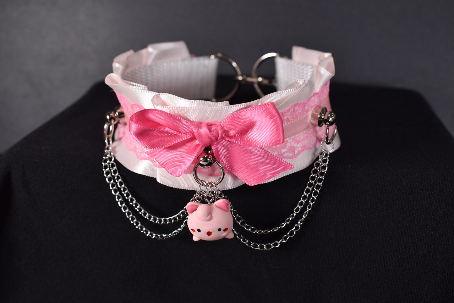 Made to your size / Pink puffy friend choker / goth / emo / kitten play / alt fashion / bdsm / weirdcore necklace / kawaii fashion
