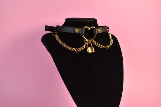 Made to your size /  black and golden heart choker made with biothane