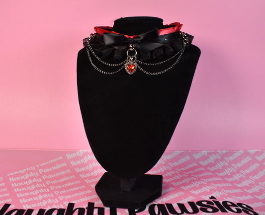 Made to your size / coquette red heart choker