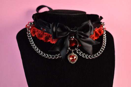 Made to your size / Black and red Luxe  choker ( lined )