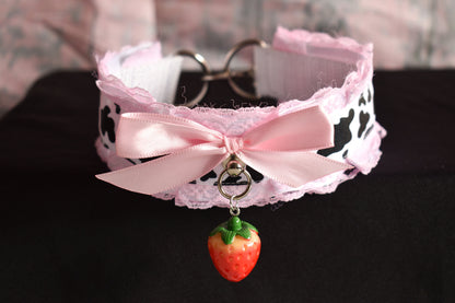 Strawberry Cow Choker