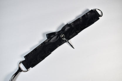 Knife Choker