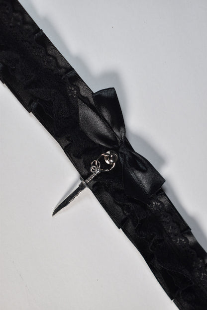 Knife Choker