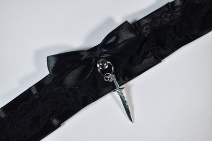 Knife Choker