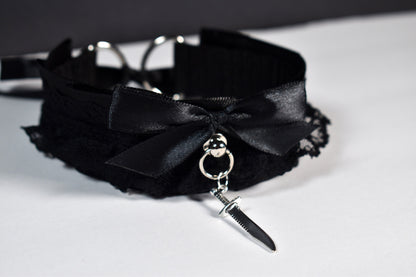 Knife Choker