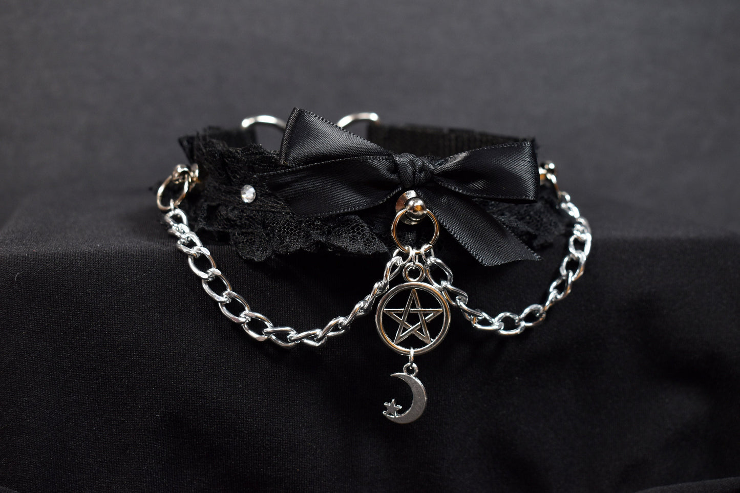 Witchy goth choker / Made to your size