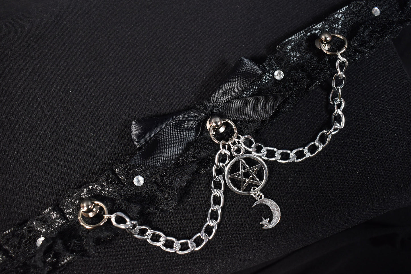 Witchy goth choker / Made to your size