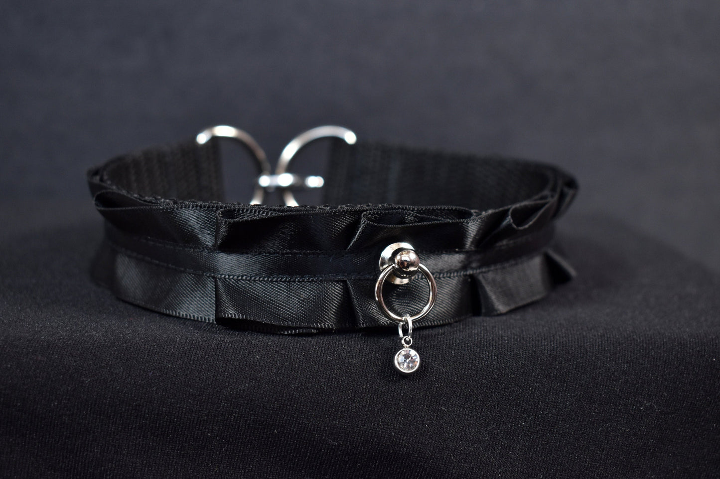 Made to your size / Sleek black collar choker / kitten play collar / goth / alt fashion / emo  / pet play necklace / fancy bdsm /