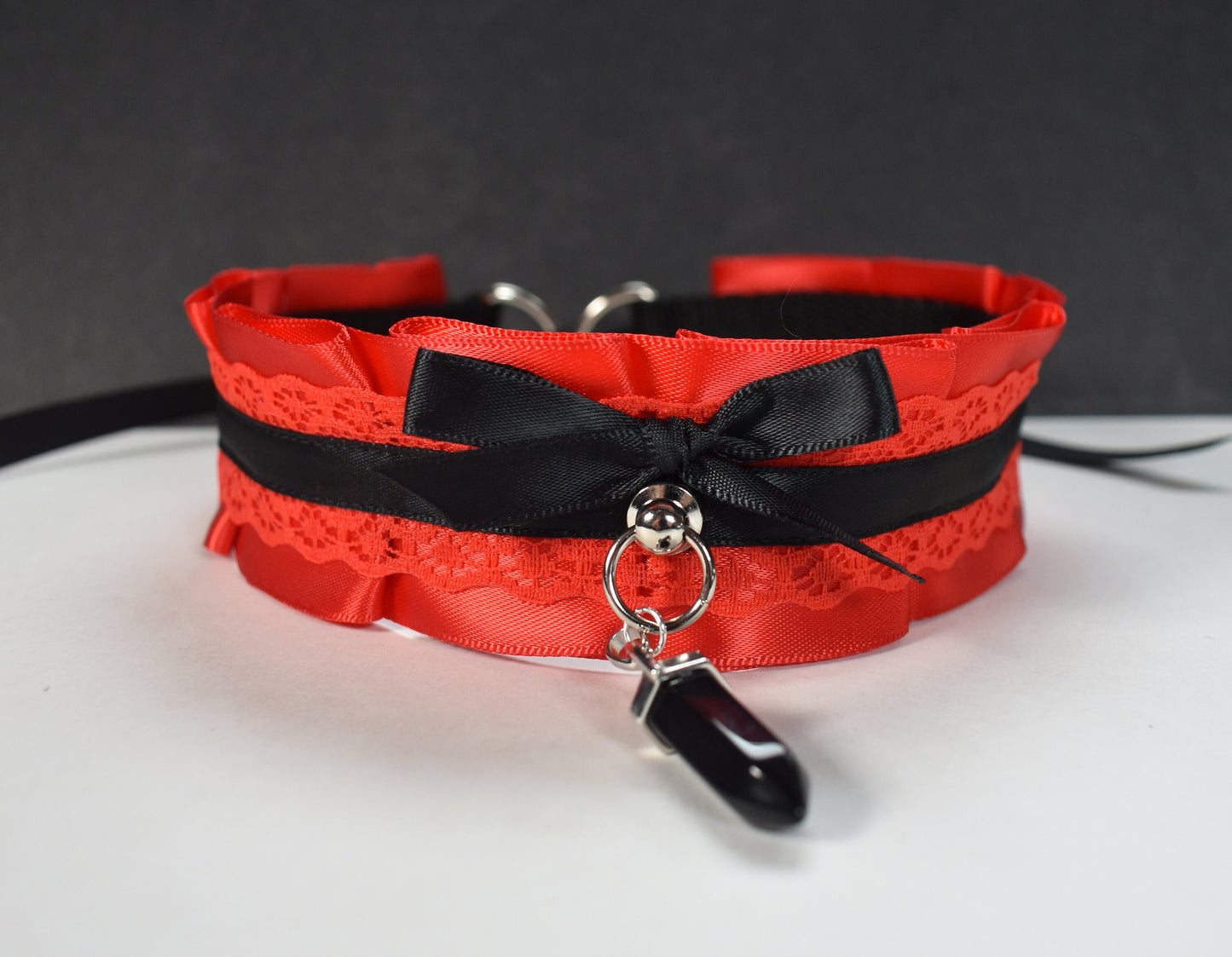 Red and black crystal choker / made to your size