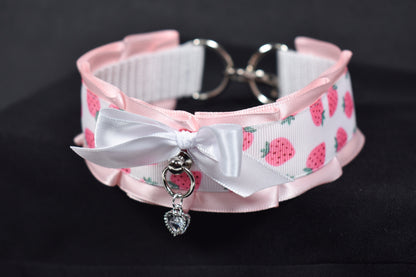 Strawbaby Choker