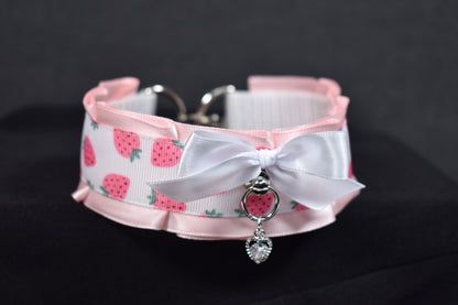 Strawbaby Choker