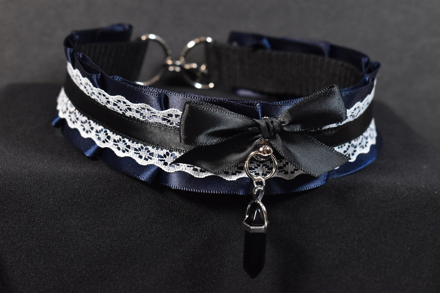 Navy and white choker / made to your size
