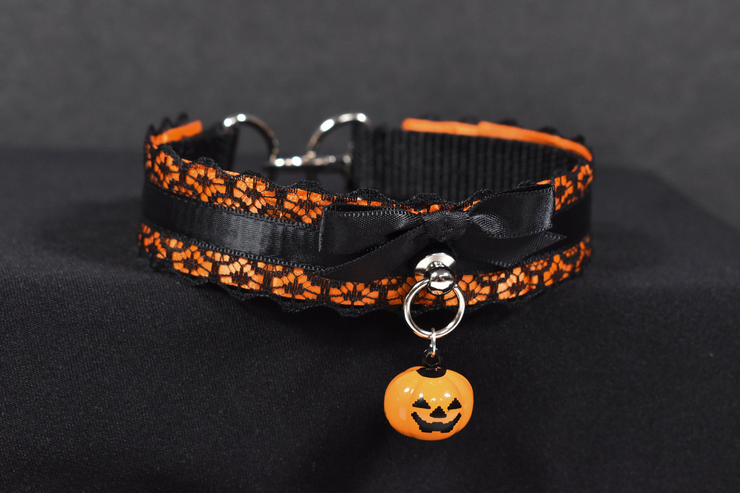 Pumpkin Bell Choker