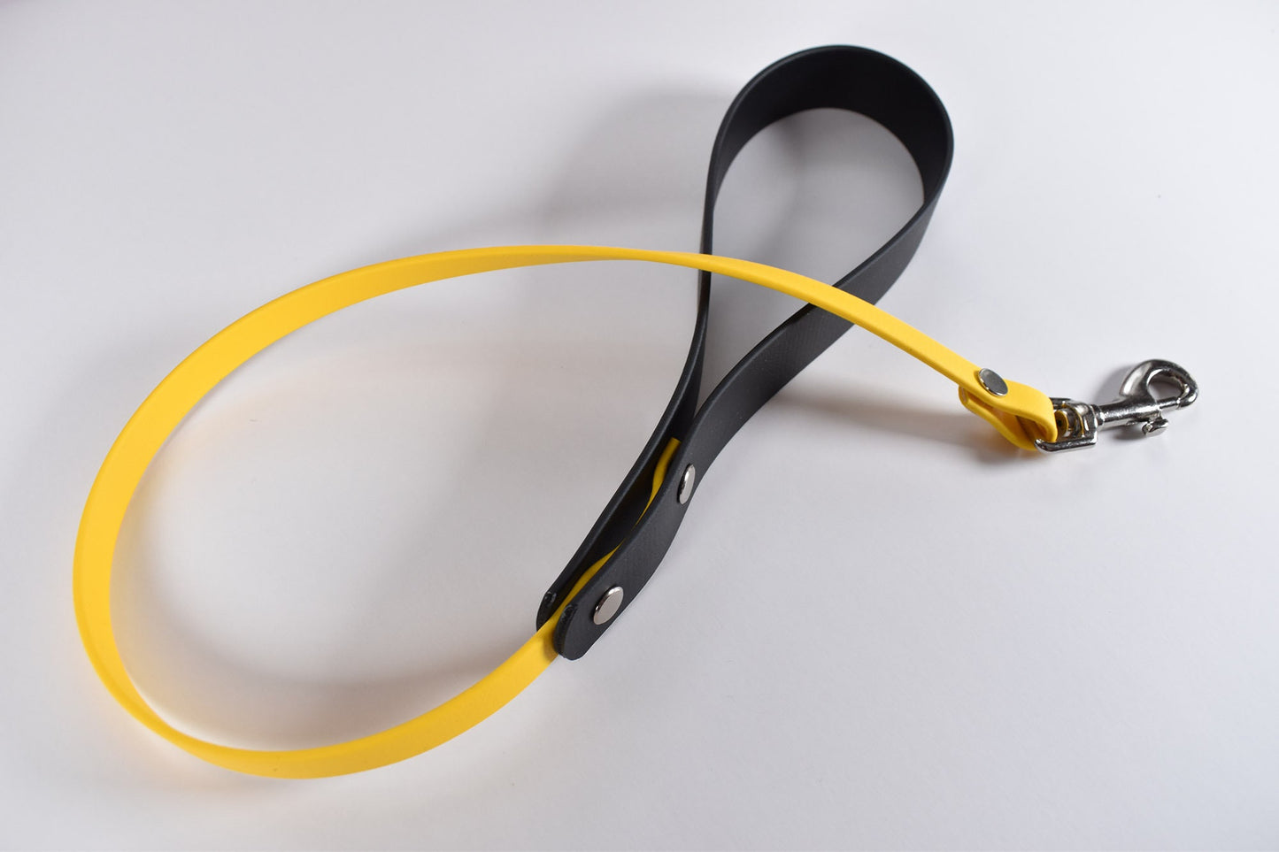 MADE TO ORDER Black + Yellow  biothane leash / Pet play / Bdsm  / Plated ribbon cute leash / submissive / dominant / sexy /