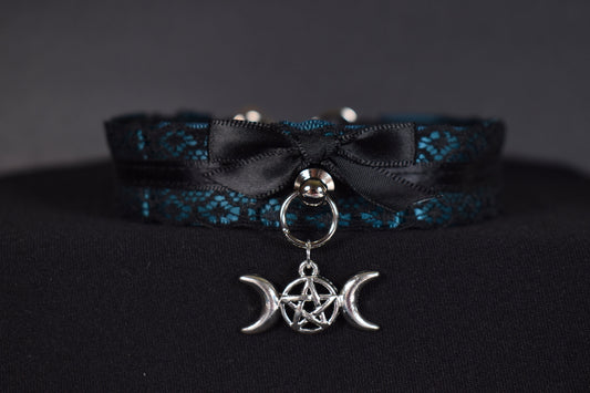 Made to your size / witchy teal choker / goth / emo / kitten play / alt fashion / bdsm / pet play necklace / witchy fashion
