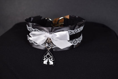 Gray Kitty Ouija Choker