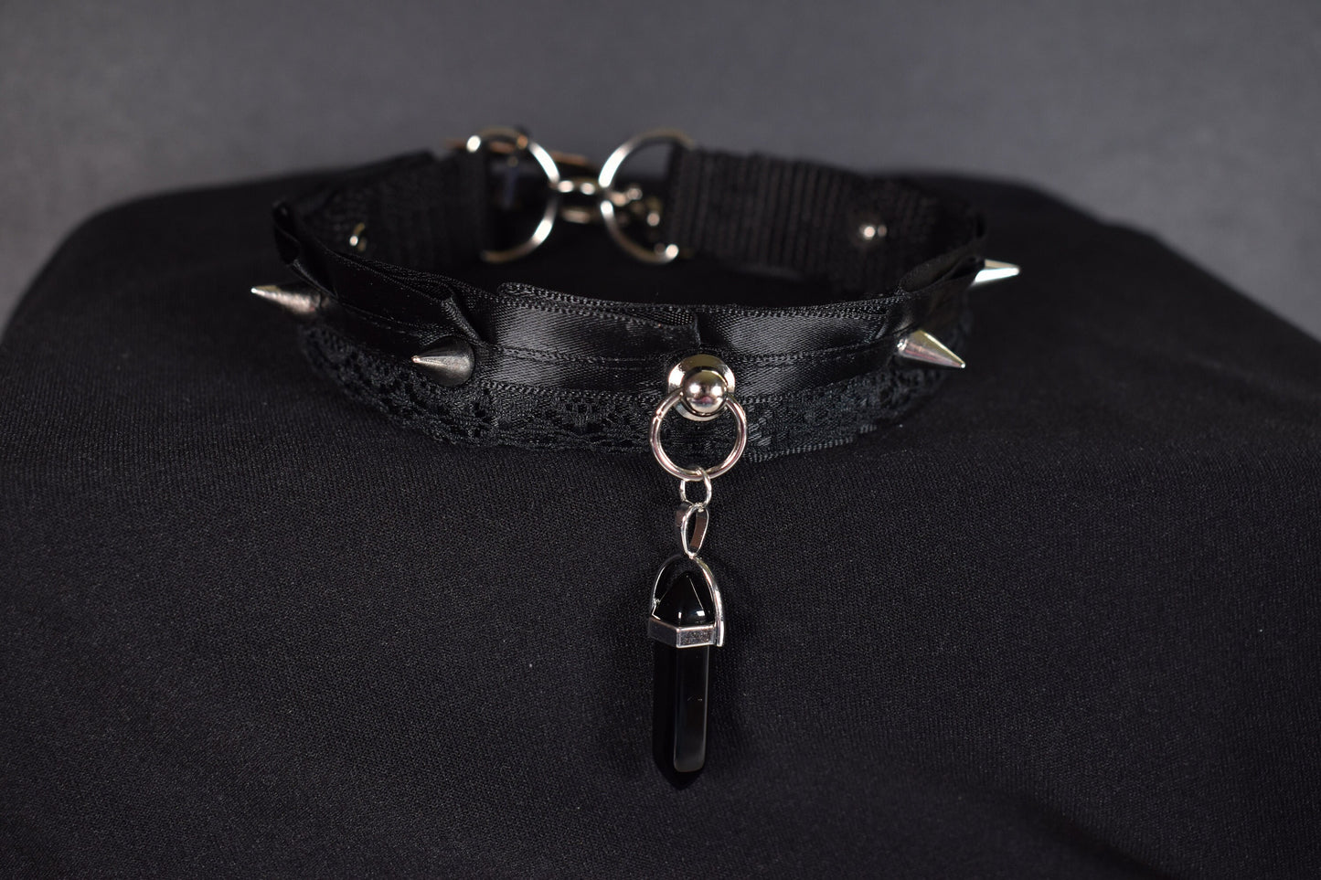 Made to your size / crystal and spikes black choker / goth / emo / kitten play / alt fashion / bdsm / pet play necklace / kawaii fashion