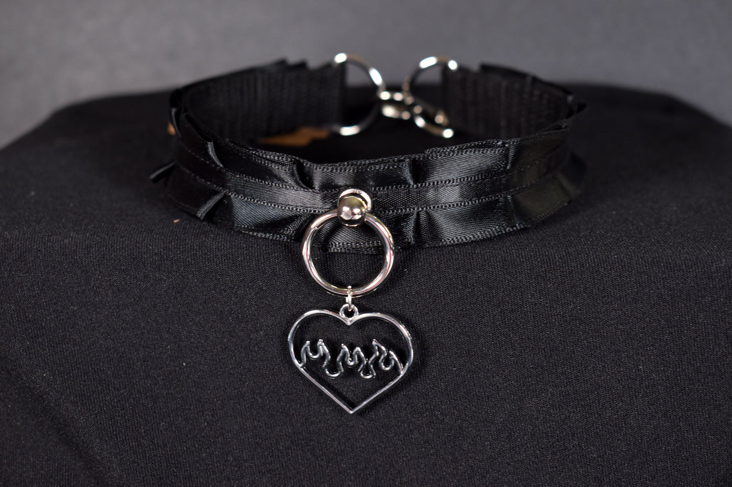 Black Fire Choker