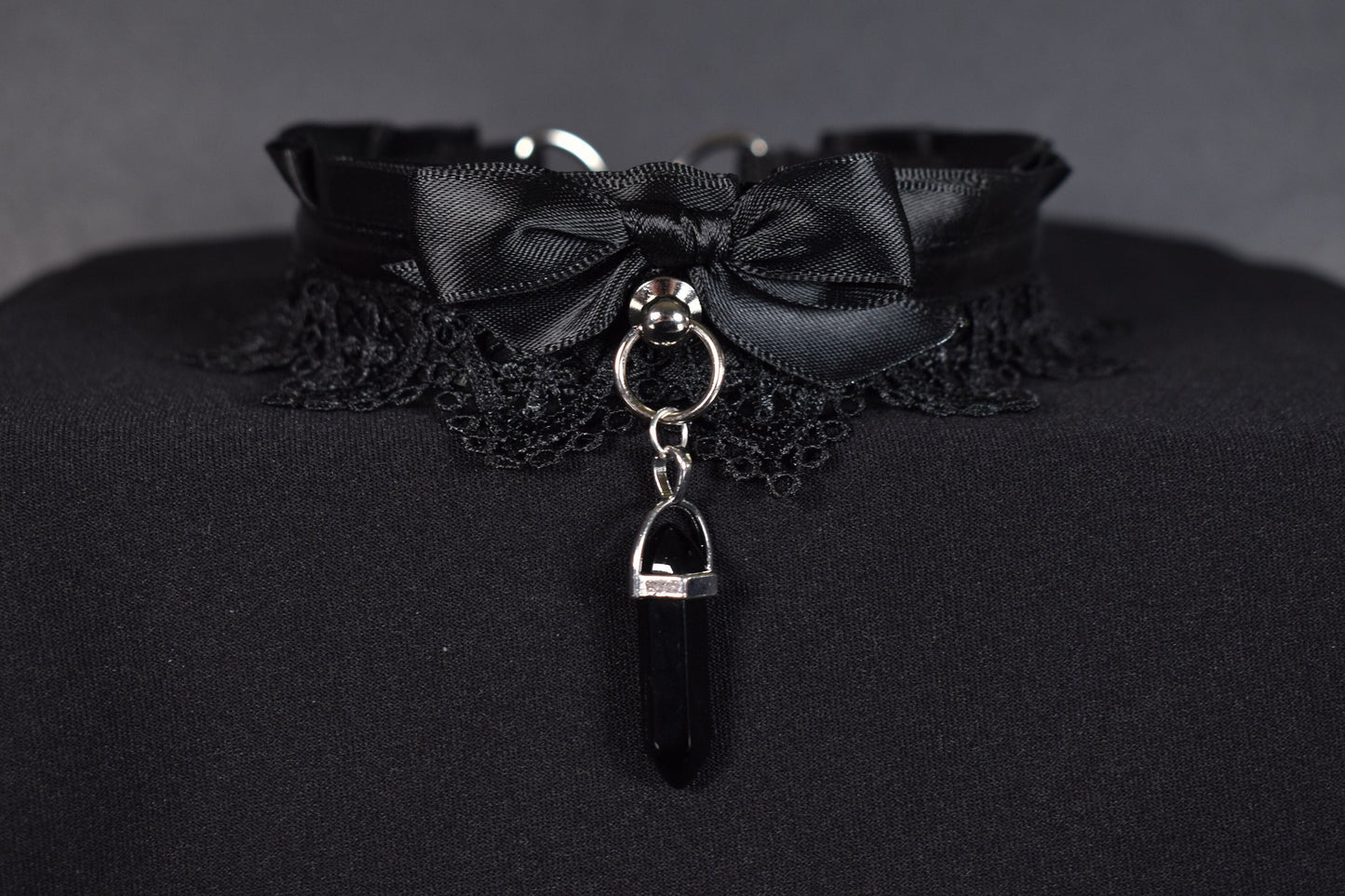 Made to your size / Black goth choker / goth / emo / kitten play / alt fashion / bdsm / pet play necklace / kawaii fashion